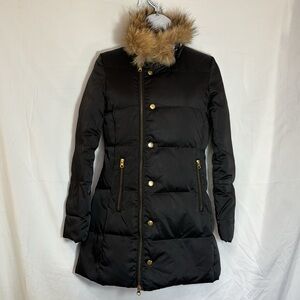 Goose Feather Down Black Puffer Jacket Coat with Raccoon Fur Collar